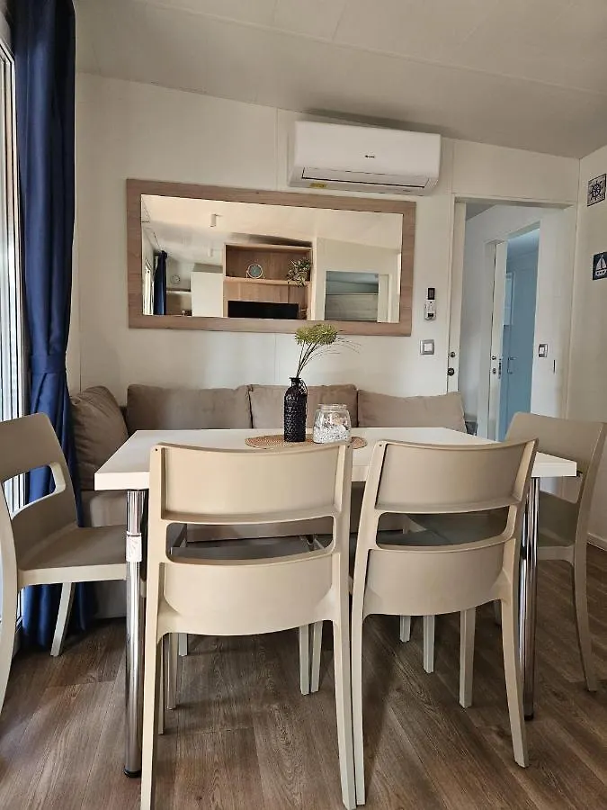 Mobile Home Mirage Biograd Na Moru